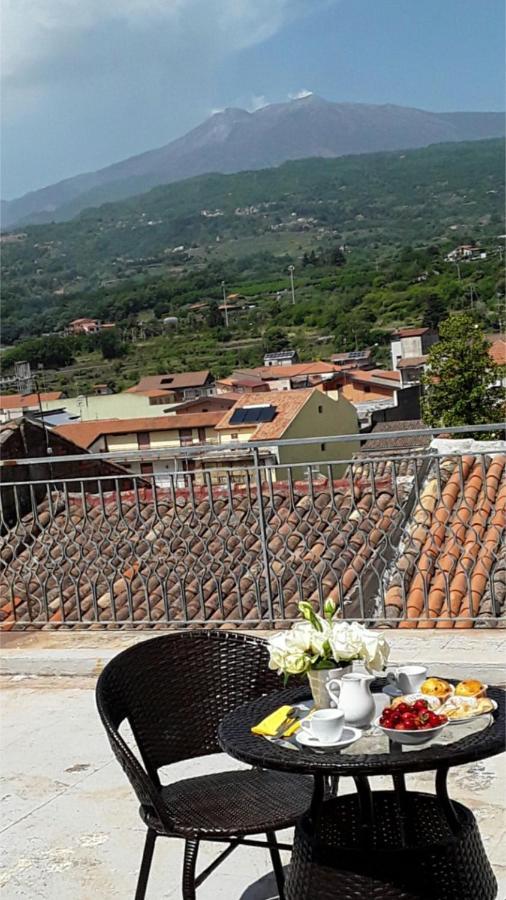 B&B La Giara Piedimonte Etneo Exterior foto
